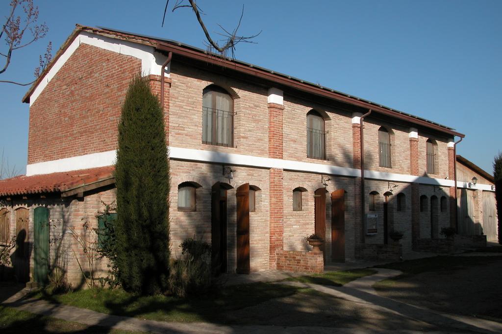 Вилла Agriturismo L'Angelina Alfonsine Экстерьер фото