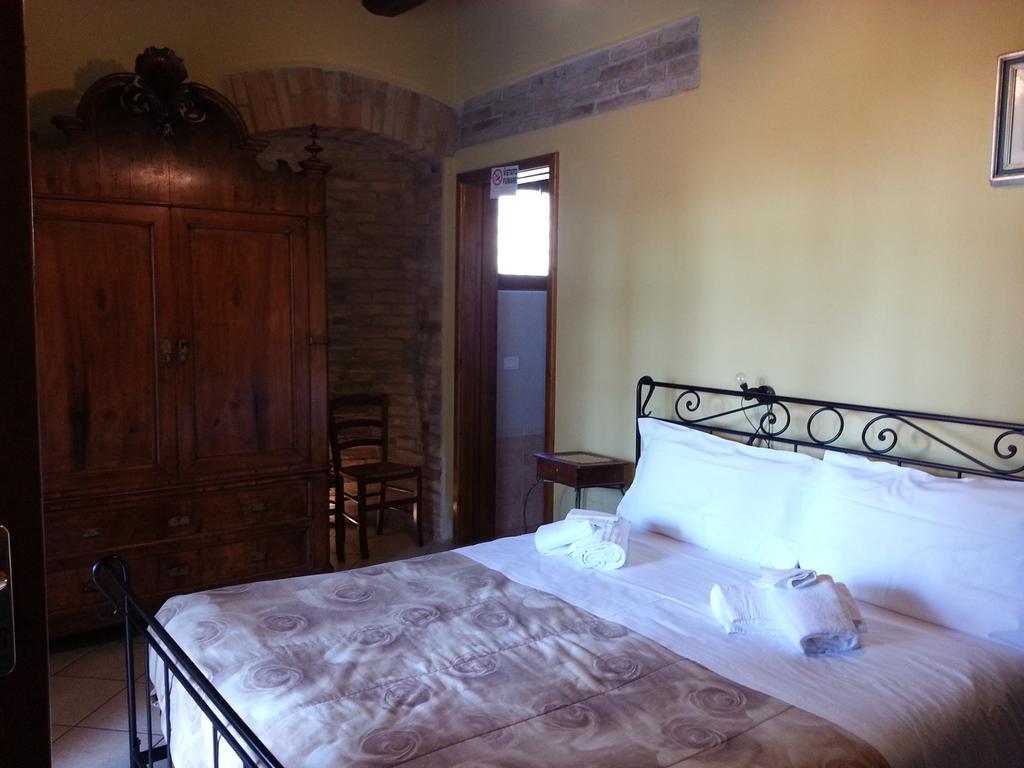 Вилла Agriturismo L'Angelina Alfonsine Экстерьер фото